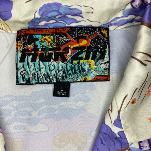 MUKZIN Adventure in Space Purple Print Button Up Long Sleeve Top Size L - Picture 10 of 12